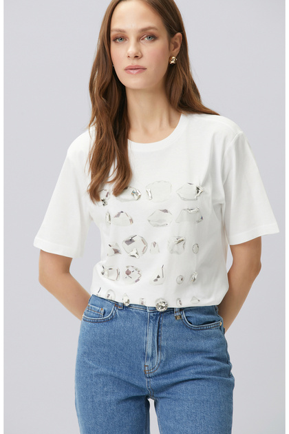 Kırık Beyaz Baskı Detaylı T-shirt