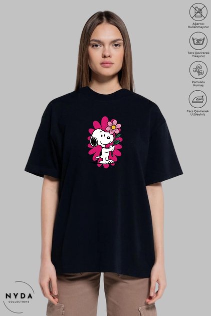 Women's Crew Neck Snoopy Printed Cotton Oversize Short Sleeve T-Shirt