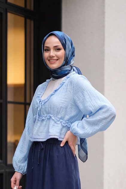 Balon Kol Dantel Detaylı Beli Lastikli Viskon Bluz -bebe Mavi