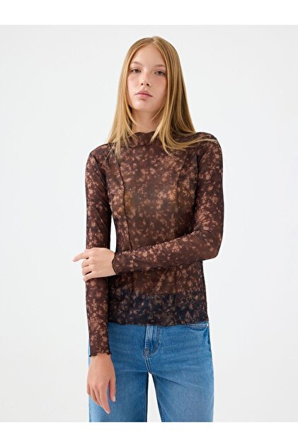 Slim Fit Women's Blouse U.Kol