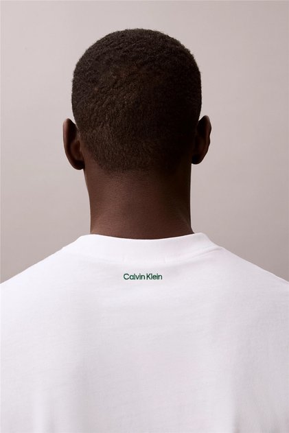 Erkek Regular Fit Yuvarlak Yakalı Logo Etiketli Pamuklu Kısa Kollu Beyaz T-Shirt