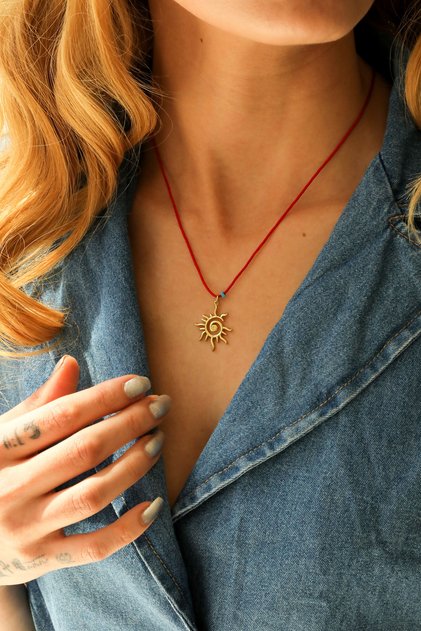 925 Ayar Gümüş, Gold, Güneş Kırmızı İpli Kolye