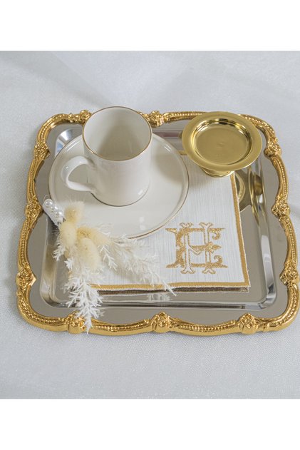 Lüks Monogram Tasarımlı Kişiselleştirilebilir Gold Detaylı Söz Nişan Mendili