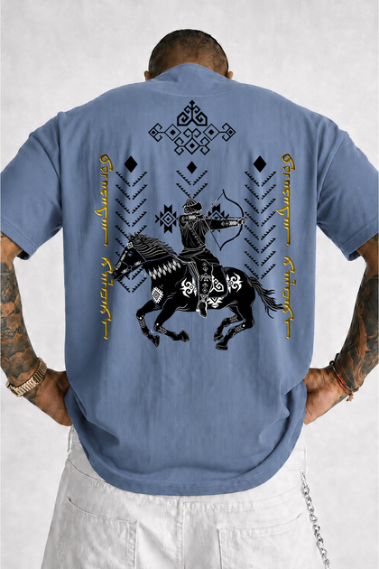 Oversize T-Shirt Uyghur Letters Special Design