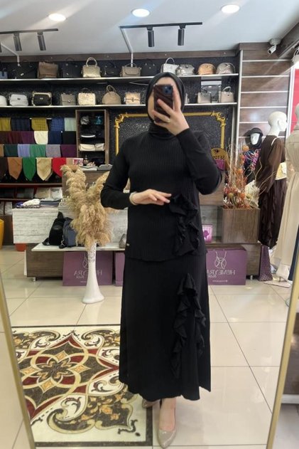 Enine Fırfırlı Etek Bluz Takım