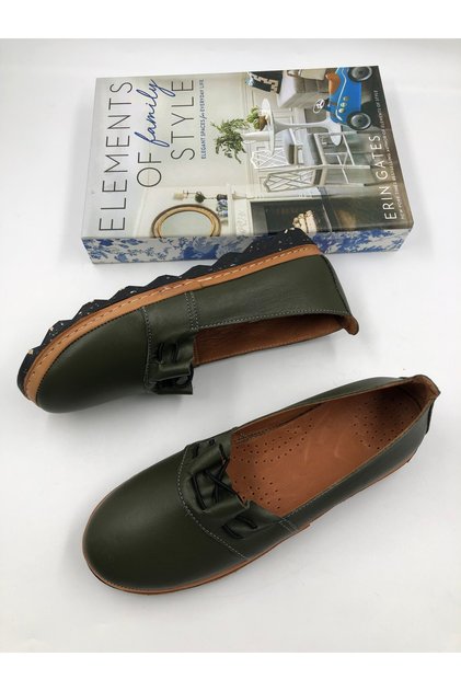 Wots Genuine Leather Ballet Flats