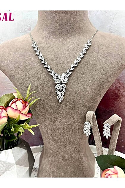 Kristal Zirkon Taşlı V Model Su Yolu Kolye Küpe Seti - Gelin Takısı (Set14)