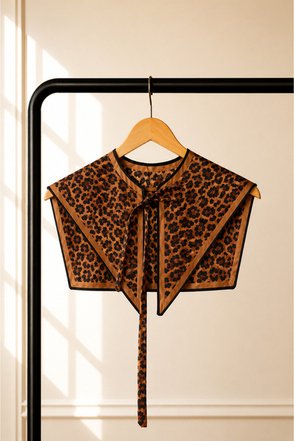 Leopard Patterned Shoulder Shawl