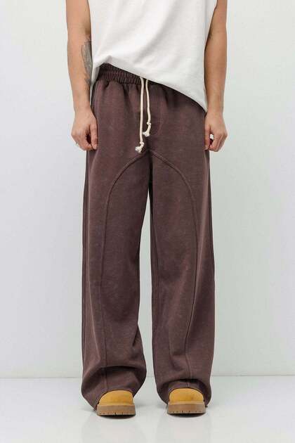 Washable Super Baggy Sweatpants with Stitching Detail - Brown