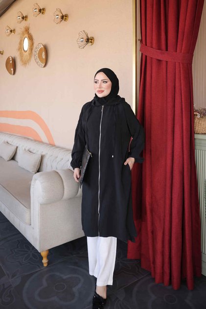 Black Elastic Sleeve Zipper Cap