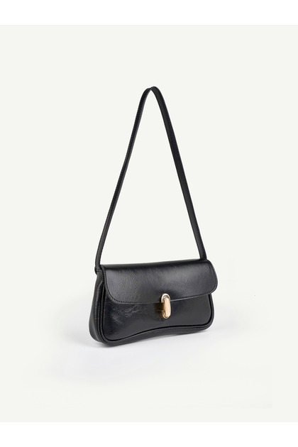 Nora Leather Single Shoulder Strap Women's Baguette Handbag with Special Lock System