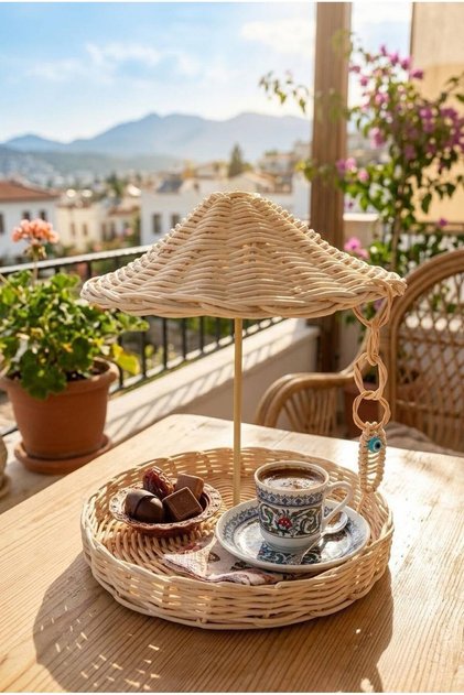 Rattan Bambu Bali Şemsiyeli Kahve Sunumluğu - Balık Süsü ve Nazar Boncuklu El Yapımı Dekoratif Kahve Tepsisi 20 cm