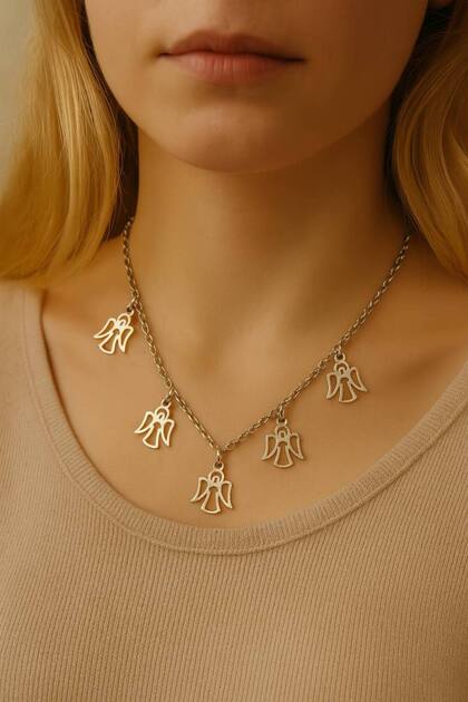 Minimal Angel Figured 5-Piece Women's Necklace – with 60 cm Chain, Elegant and Meaningful Design