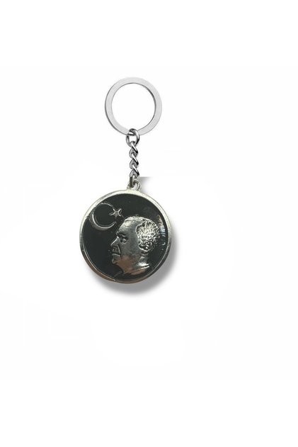 Metal Keychain with Recep Tayyip Erdogan Figure on Black Background – Specially Designed Unisex Accessory
