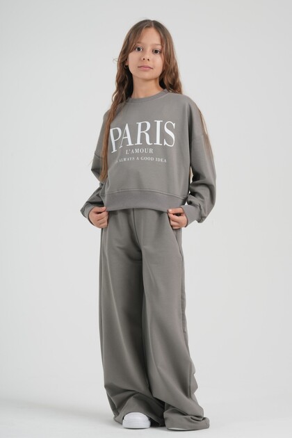 Girl's Gray Wide-Leg Sweatpants Set - Sweatshirt and Comfortable Fit Bottoms
