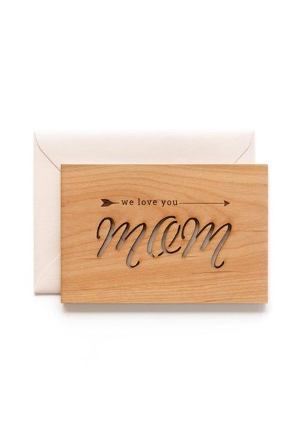 Card din Lemn „we love you mom” – Card de Ziua Mamei, Decor & Cadou Personalizabil