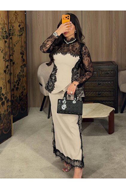 REVE Elegant Beige Dress with Luxurious Black Lace Embellishments on the  Sleeves and Sides.- Trendyol