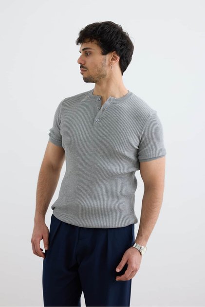 Henley Yaka İnce Fitilli Premium Tişört