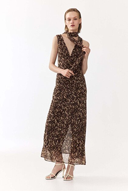 Scarf-detail chiffon dress