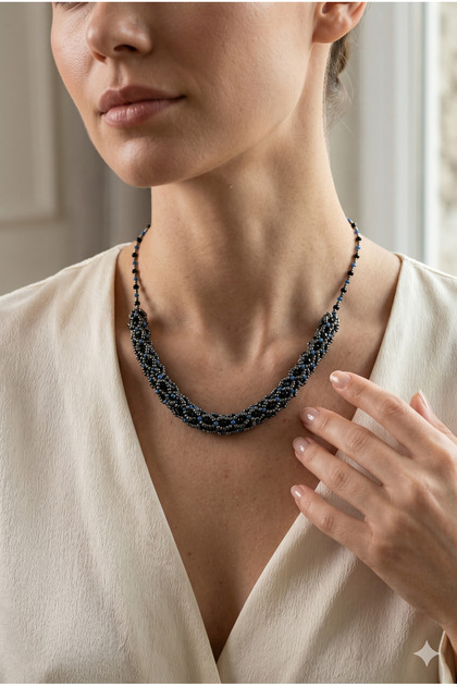 Handmade Sand and Crystal Beaded Honeycomb Texture Special Design Necklace