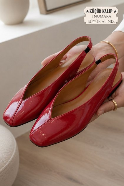 Siena Women's Red Square Toe Ballerina Slingback