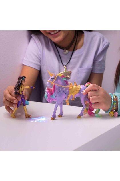 Spinmaster Unicorn Akademisi Sophia Figür ve Işıklı Wildstar Tek