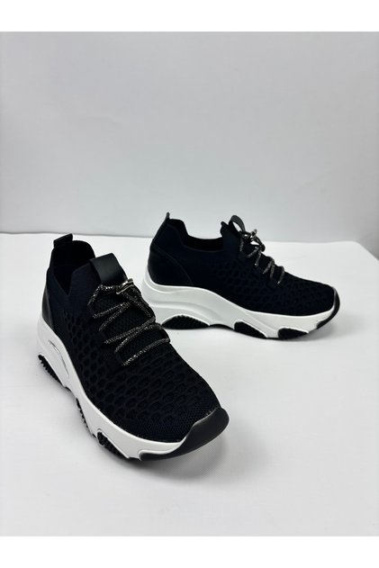 Women's Black and White Hidden Heel Sports Shoes Nk4162