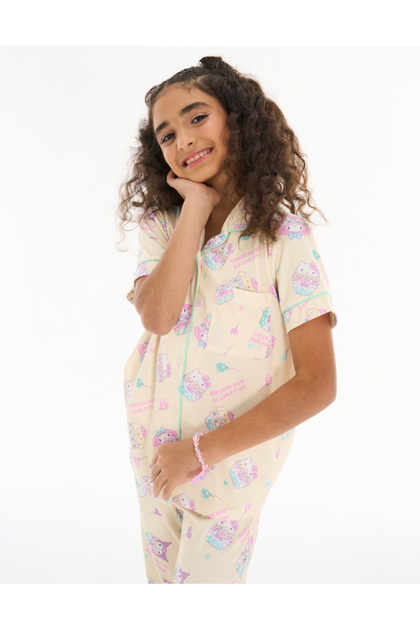 Button-Down Short-Sleeve Shirt with Pants