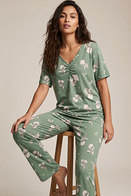 Green Floral Patterned Viscose Knitted Pajama Set26119108