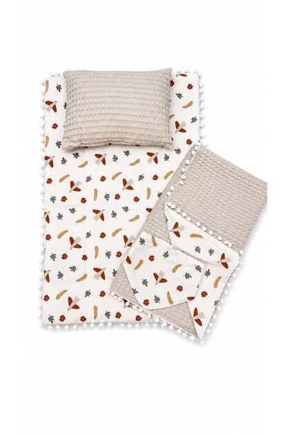 4 Piece Pique Muslin Baby Swaddle Set Double Sided – Blanket, Pillow, Scarf, Bib and Swaddle Cover