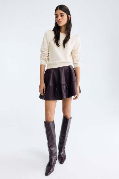 Puff-sleeved jumper