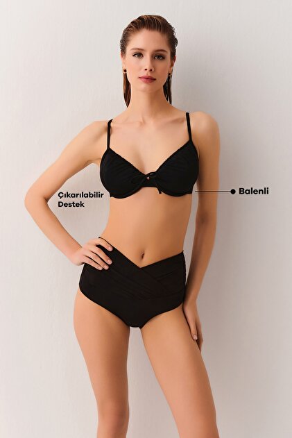 Front Lace up Supported Bikini Top