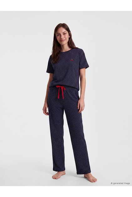 Peak New Season Crew Neck Women's Pajama Set of Polka Dot