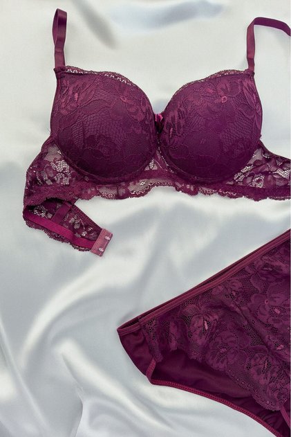 Lace Padded Bra Set