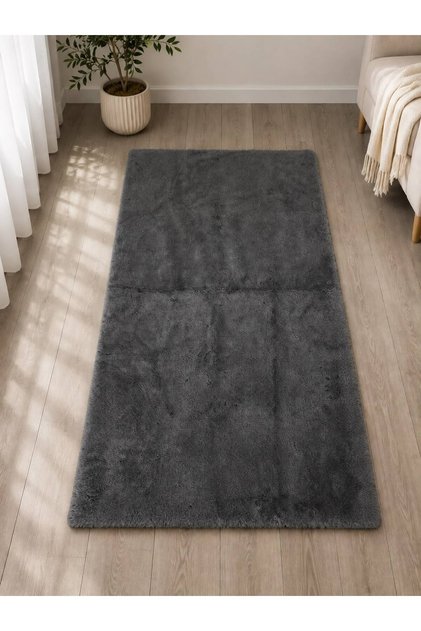 80 X 150 Plain Post Carpet