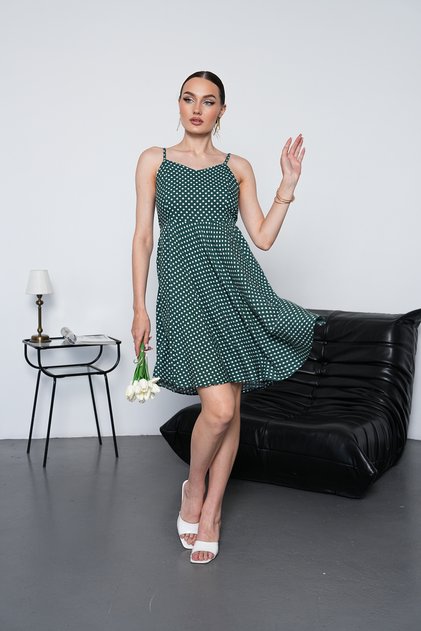 Rochie mini cu bretele și buline