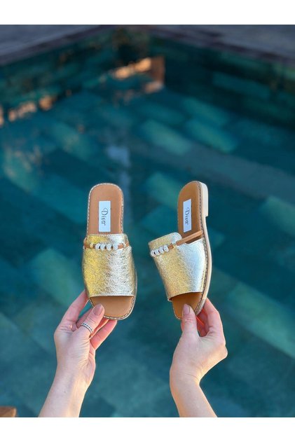Gold Leather Stone Women's Daily Slippers