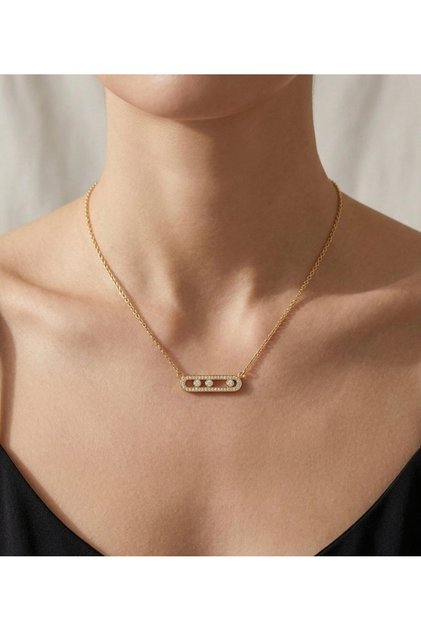 Gold Horizontal Capsule Model Three Stone Necklace