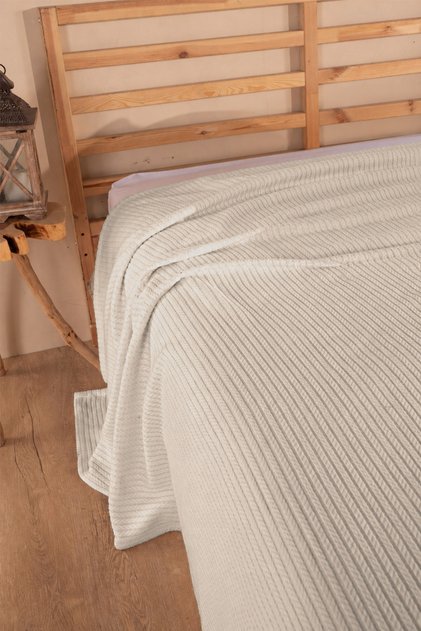 Double Hair Braid Pique | 100% Cotton | Bedspread | 200 X 220 cm