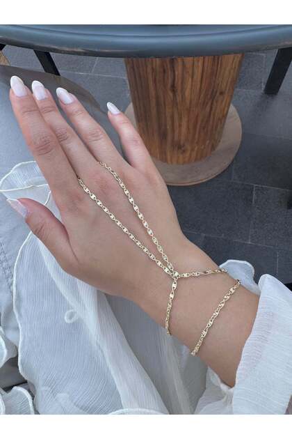 Jeweler model gold shahmeran