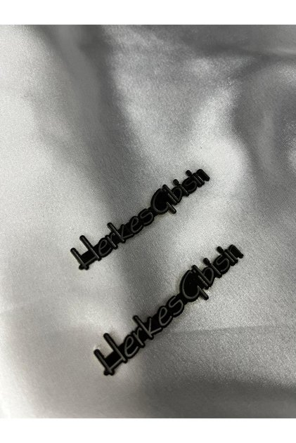 Everyone Is Like You Embossed Arma 2 Pieces