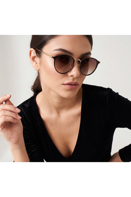 Slazenger Kadın Yuvarlak Güneş Gözlüğü 6606 COL 01 63-15 - Fiyatı