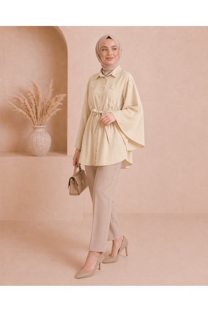 Floral Buttoned Poncho