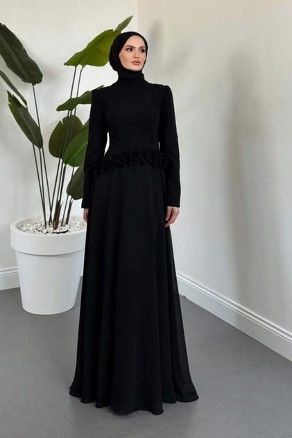 Jolienne Beli Gül Detaylı Abiye Siyah