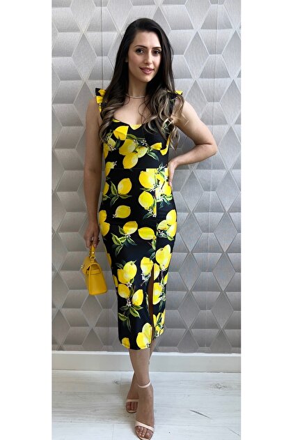 styleFlex Fitted midi dress made of super-elastic material and cups at the bust- Trendyol styleFlex Fitted midi dress made of super-elastic material and cups at the bust- Trendyol