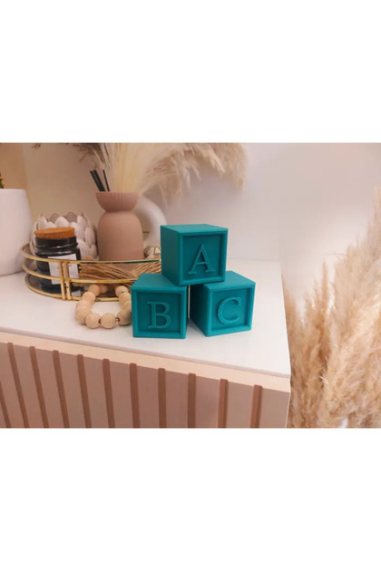 Decorative Alphabet Letter Cube 5X5X5 cm Baby Room Birthday Baby Shower Table Decoration - 1 Piece