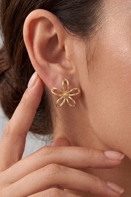 Minimalist Çiçek Tasarım Gold Küpe