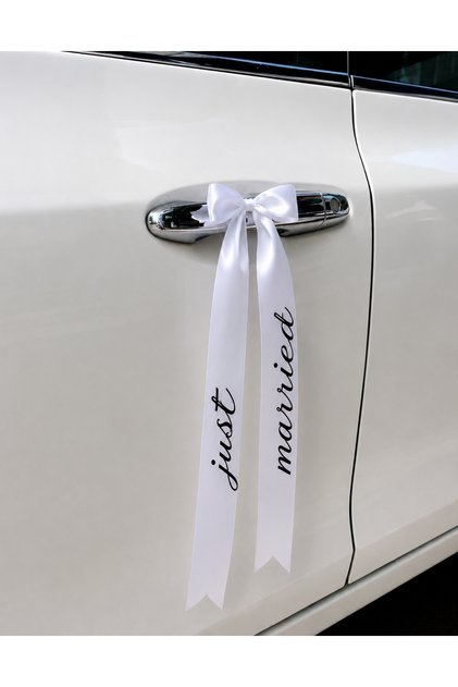 Just Married yazılı düğün arabası konvoy kurdele