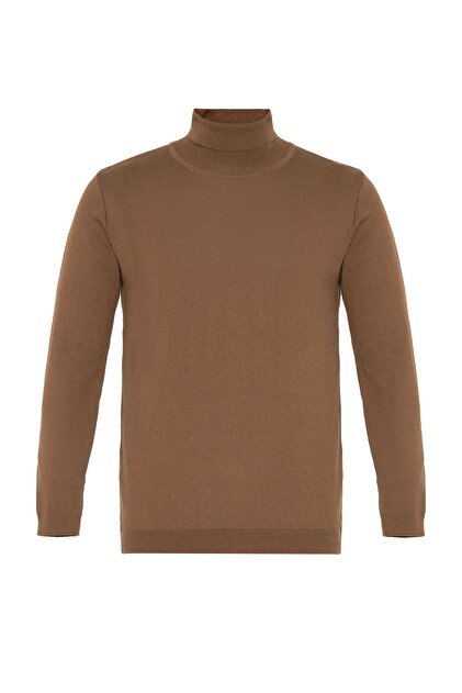 Basic Turtleneck Sweater