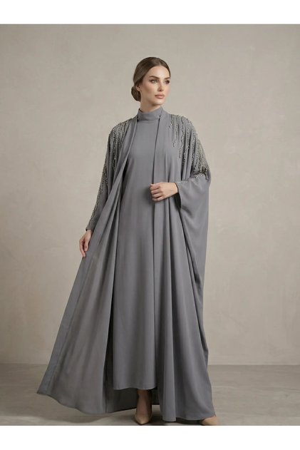 Omuz ve Kol İşlemeli İkili Abiye Abaya Takım